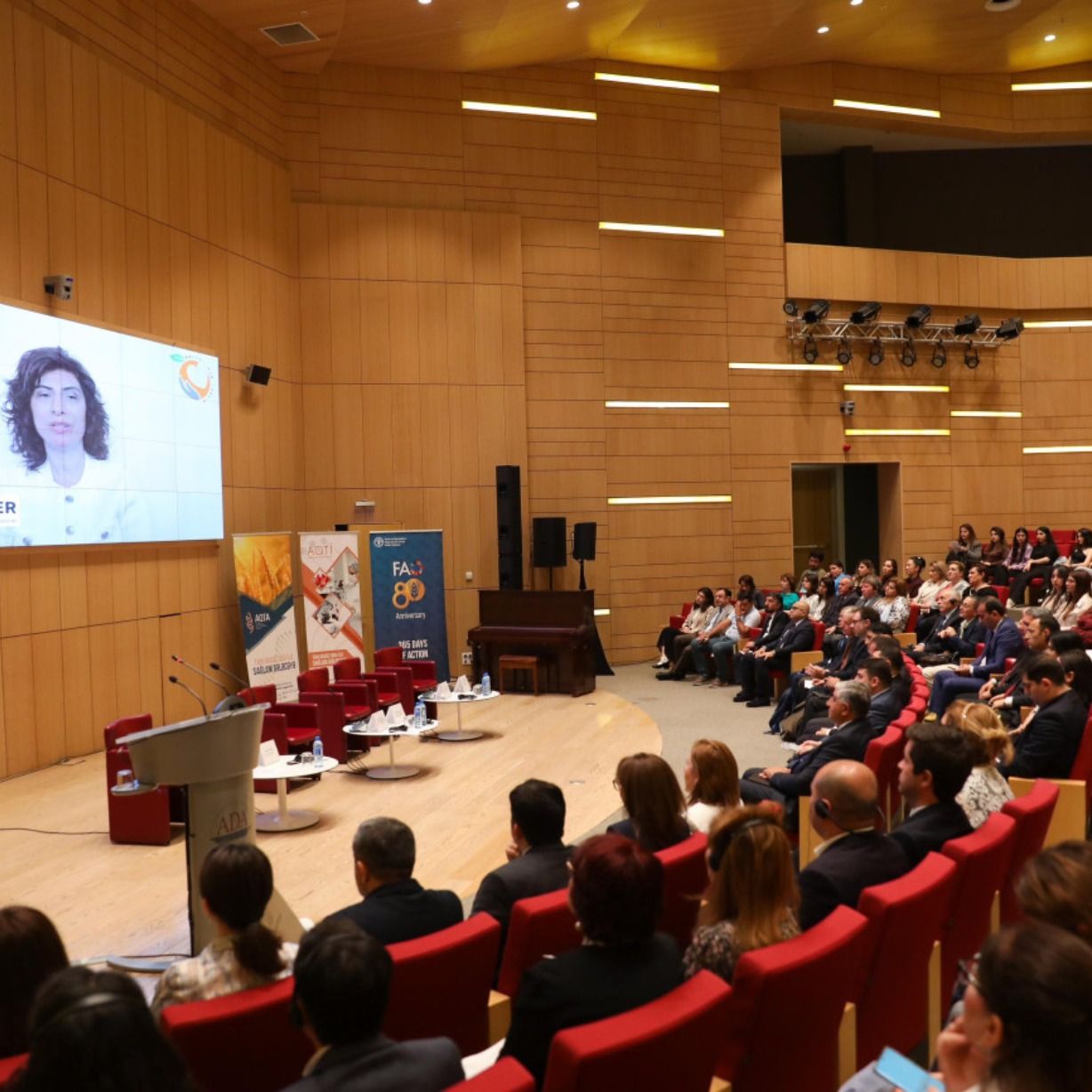 Ümumdünya Qida Təhlükəsizliyi Günü ilə bağlı beynəlxalq tədbir keçirilib