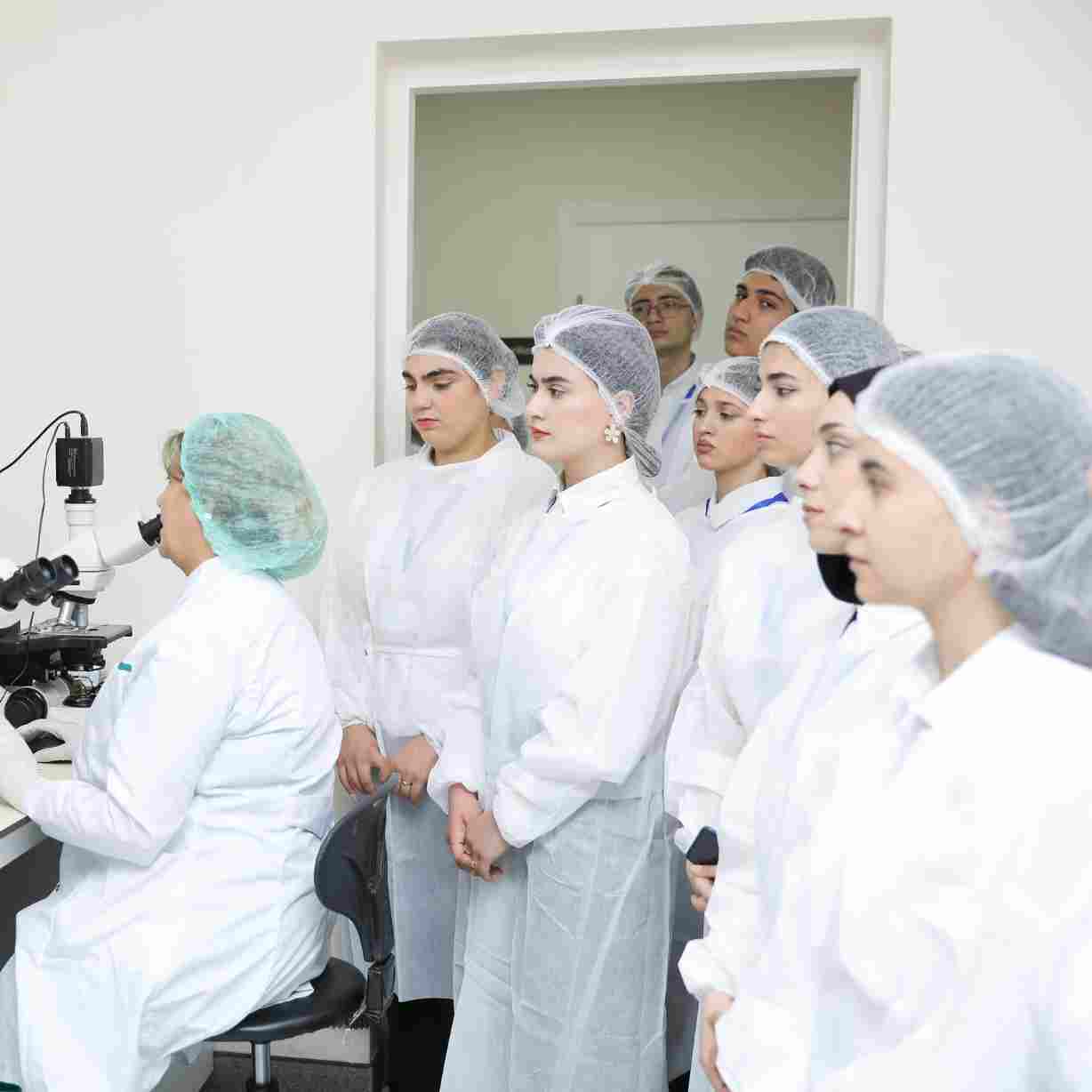 AQTİ-də ASAN könüllüləri üçün info-tur keçirilib