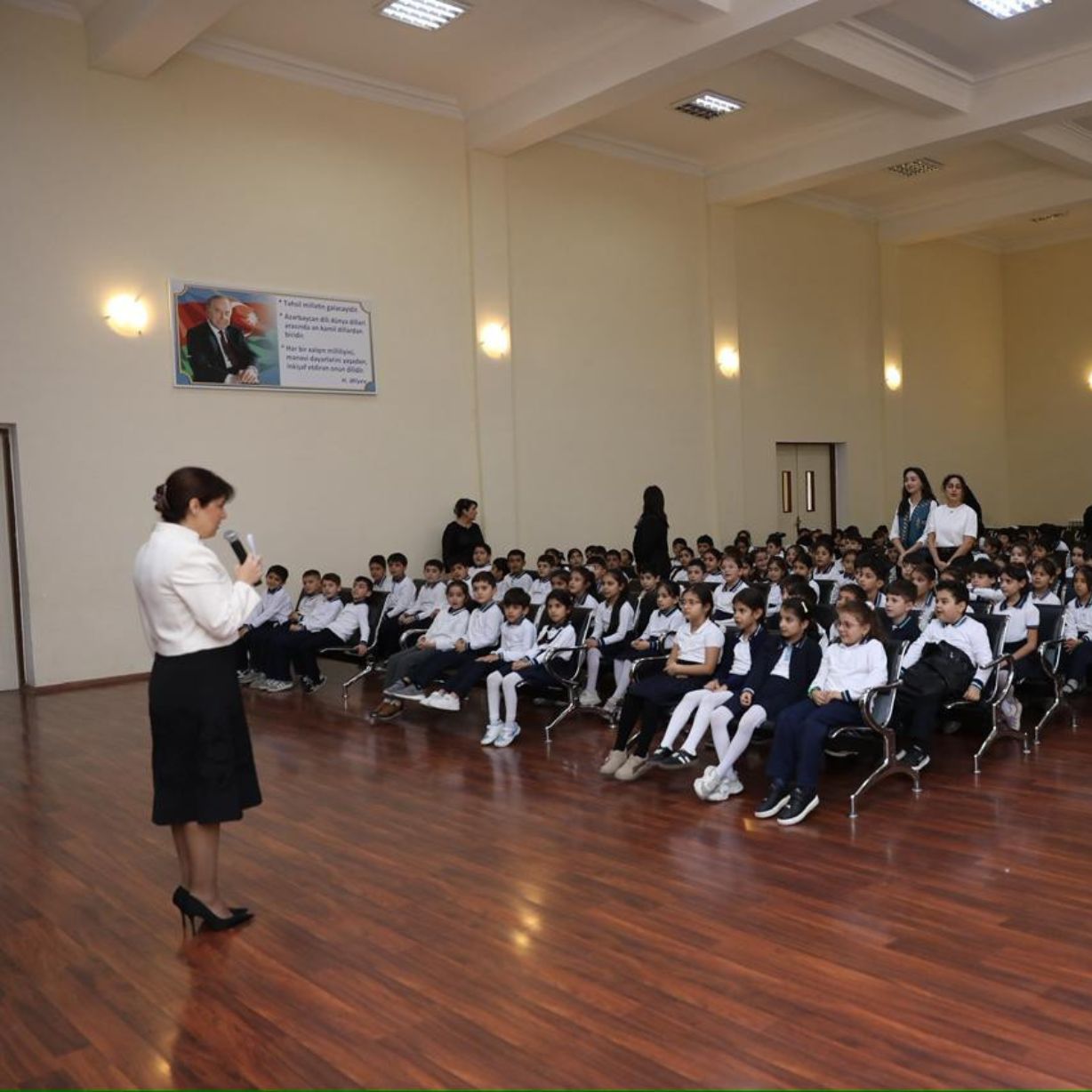 AQTA “Sağlam məktəbli” layihəsini davam etdirir