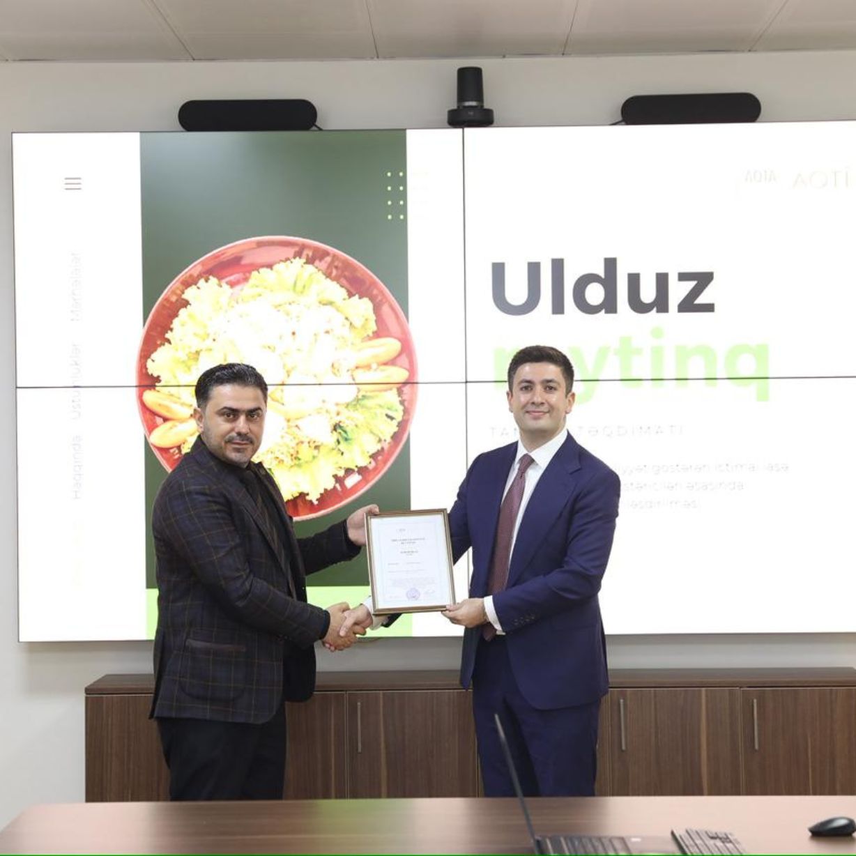 AQTİ tərəfindən “Chinar” restoranına “5 ulduz” sertifikatı təqdim edilib