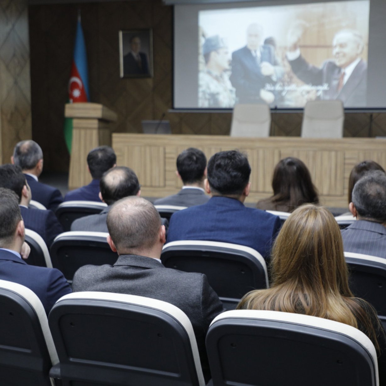 AQTA-da Ulu Öndər Heydər Əliyevin xatirəsi anılıb