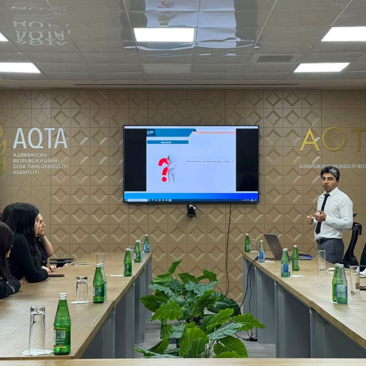 Qida Təhlükəsizliyi Könüllüləri üçün AQTA-da təlim keçirilib