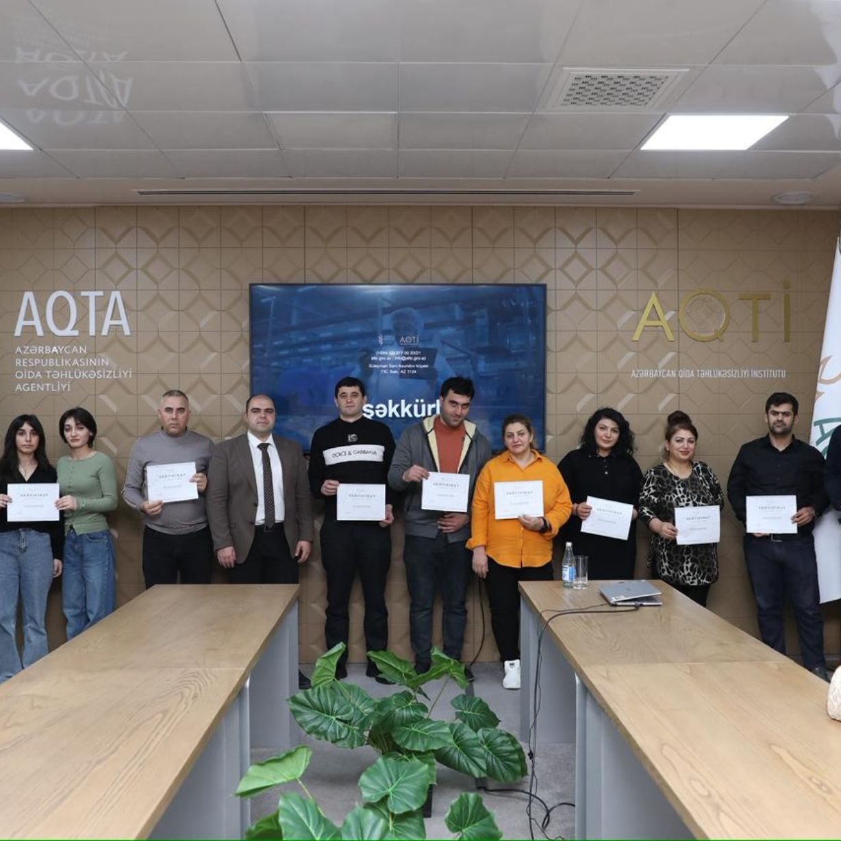 Qida ilə təmasda olan mütəxəssislər üçün gigiyena təlimi keçirilib