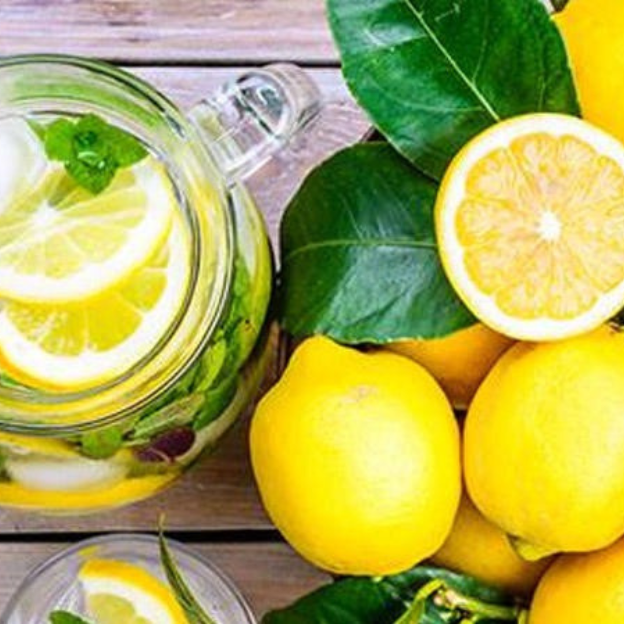 Qida mifləri: Limonlu su yağ yandırır?