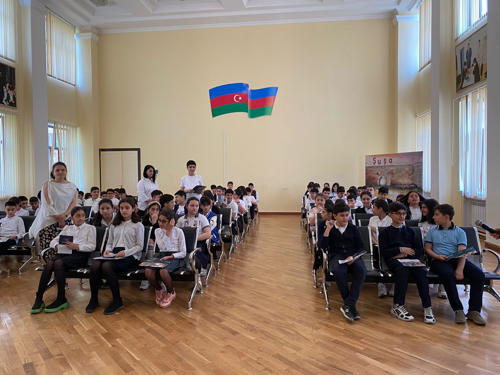 AQTA məktəblilərin maarifləndirilməsini davam etdirir