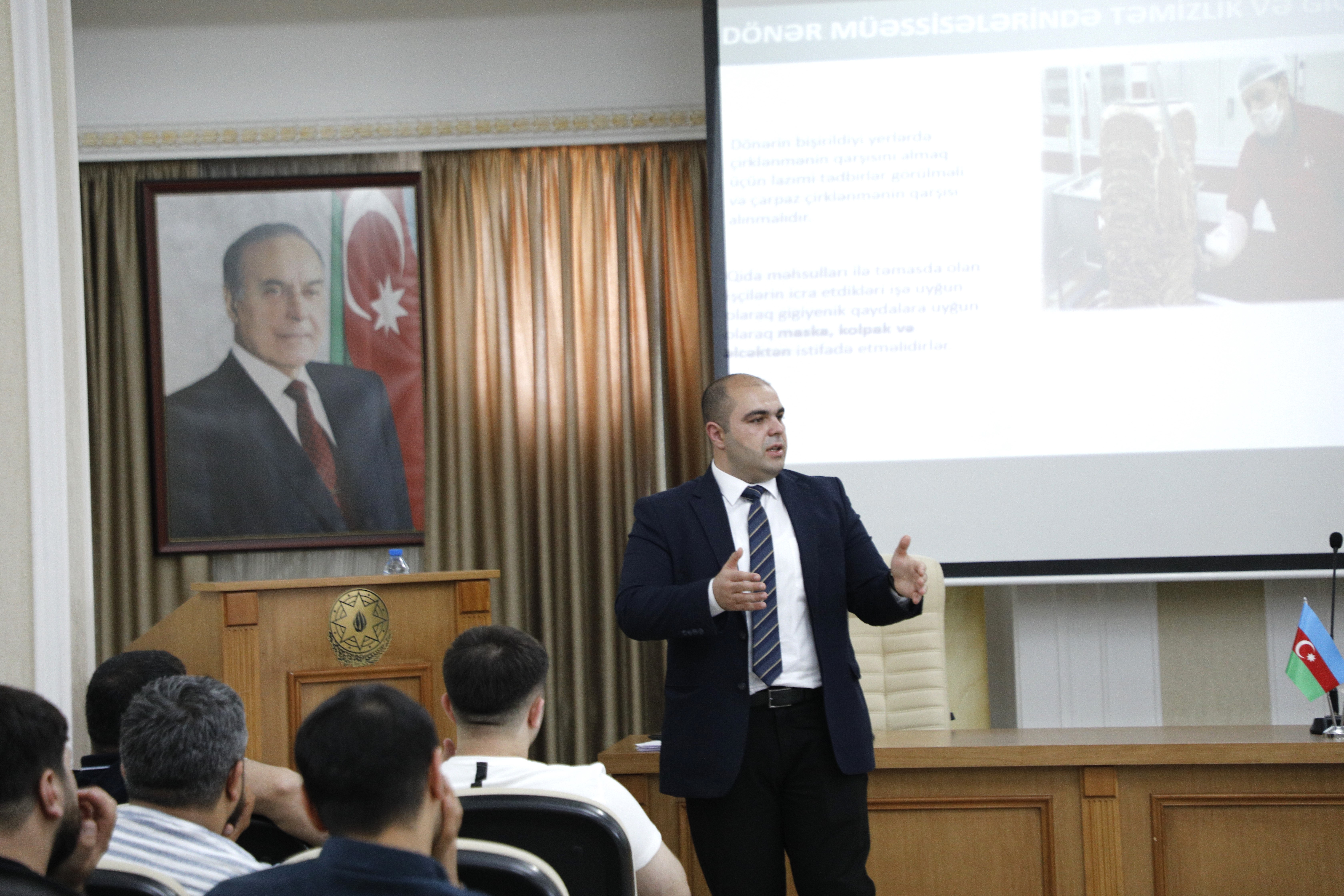 AQTİ-də dönərin emalı aparılan obyektlərin əməkdaşları üçün növbəti təlim keçirilib