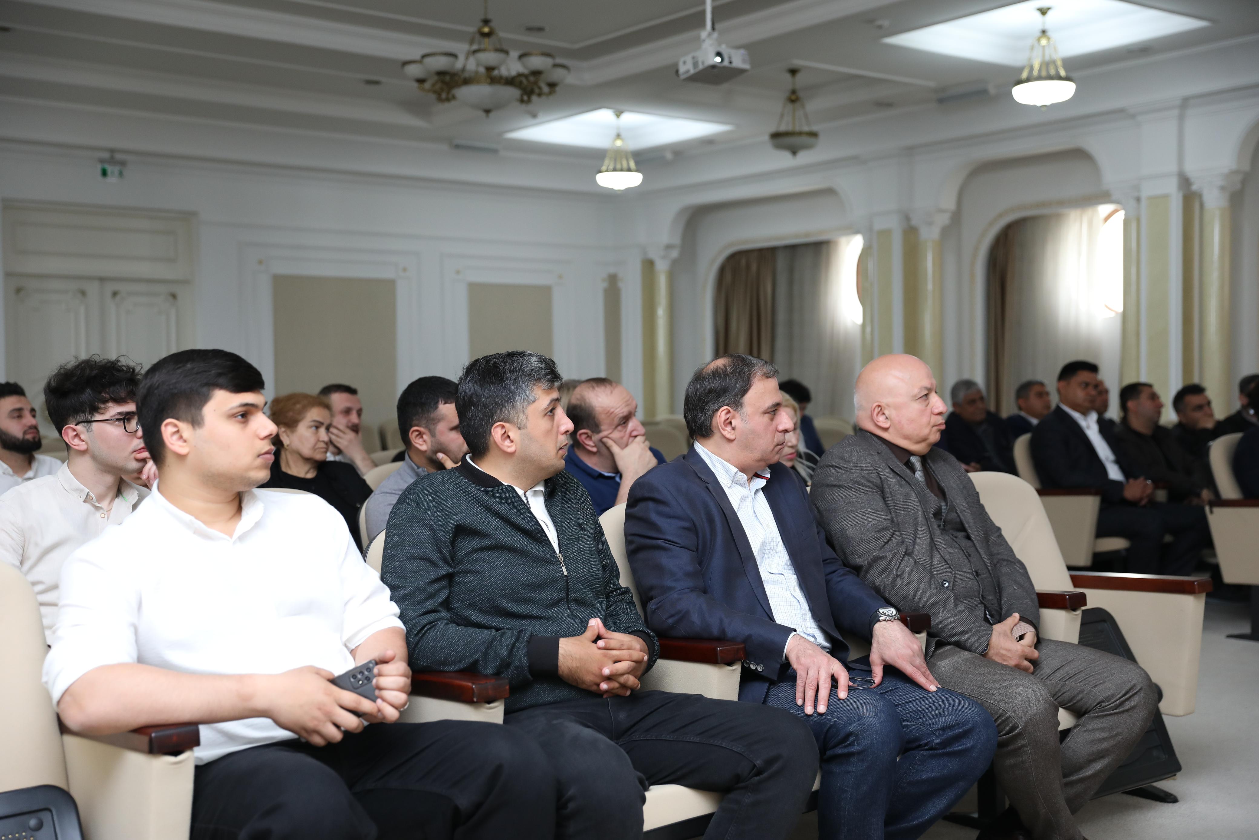 AQTİ-də korrupsiyaya qarşı mübarizə ilə bağlı maarifləndirici görüş keçirilib