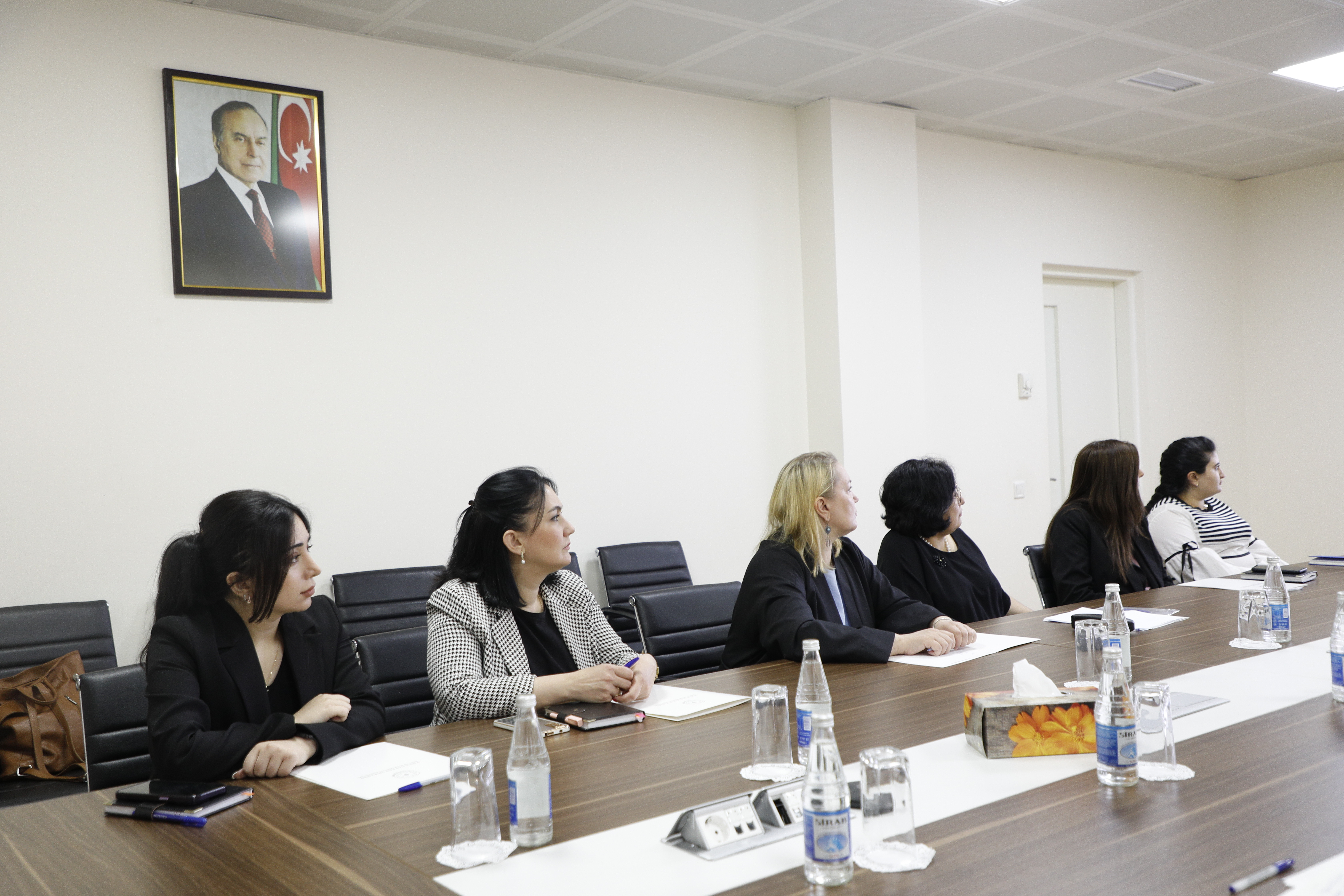 AQTİ və VGNKİ nümayəndə heyəti arasında görüş keçirilib