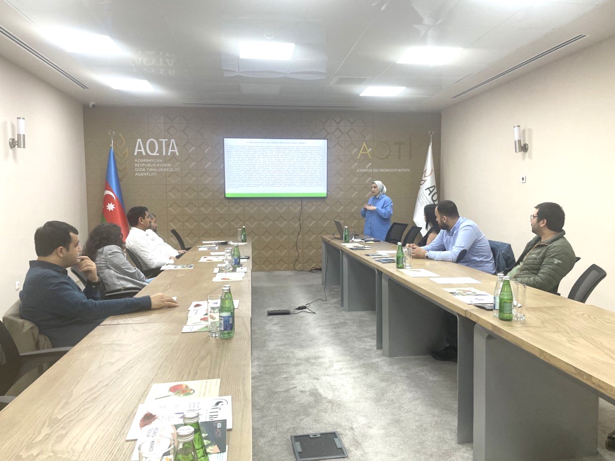 “Peşəkarlarla görüş”də bitkiçilik məhsullarının ixracına maneə yarada biləcək tənzimlənən zərərli orqanizmlərdən bəhs olunub